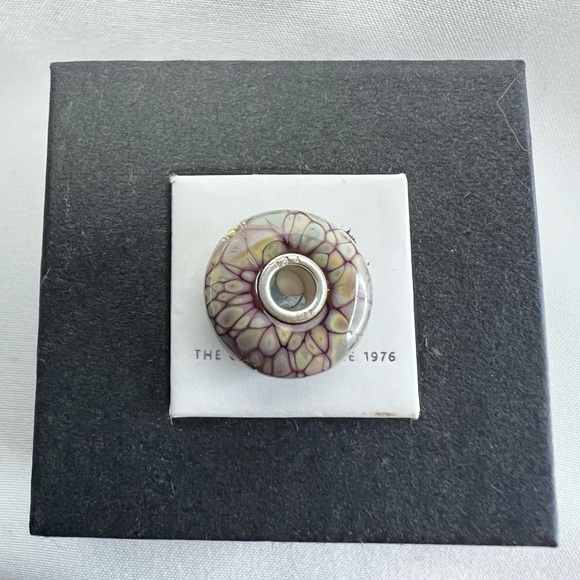 Trollbeads Purple Mosaic Bead - Picture 3 of 3